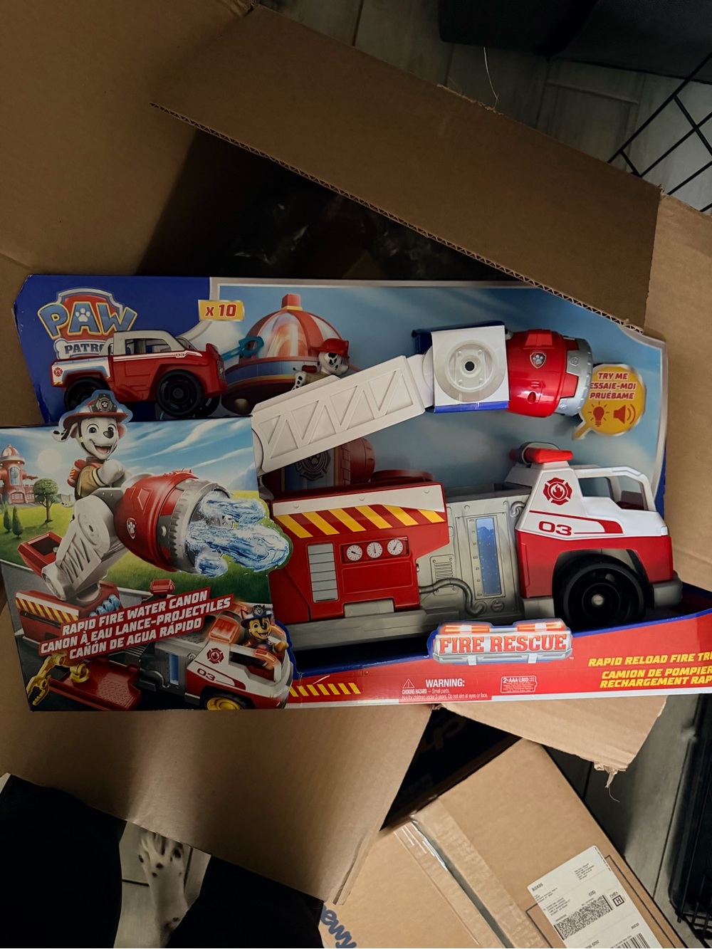 Paw Patrol Red and White Fire Rescue Truck with Extendable Ladder